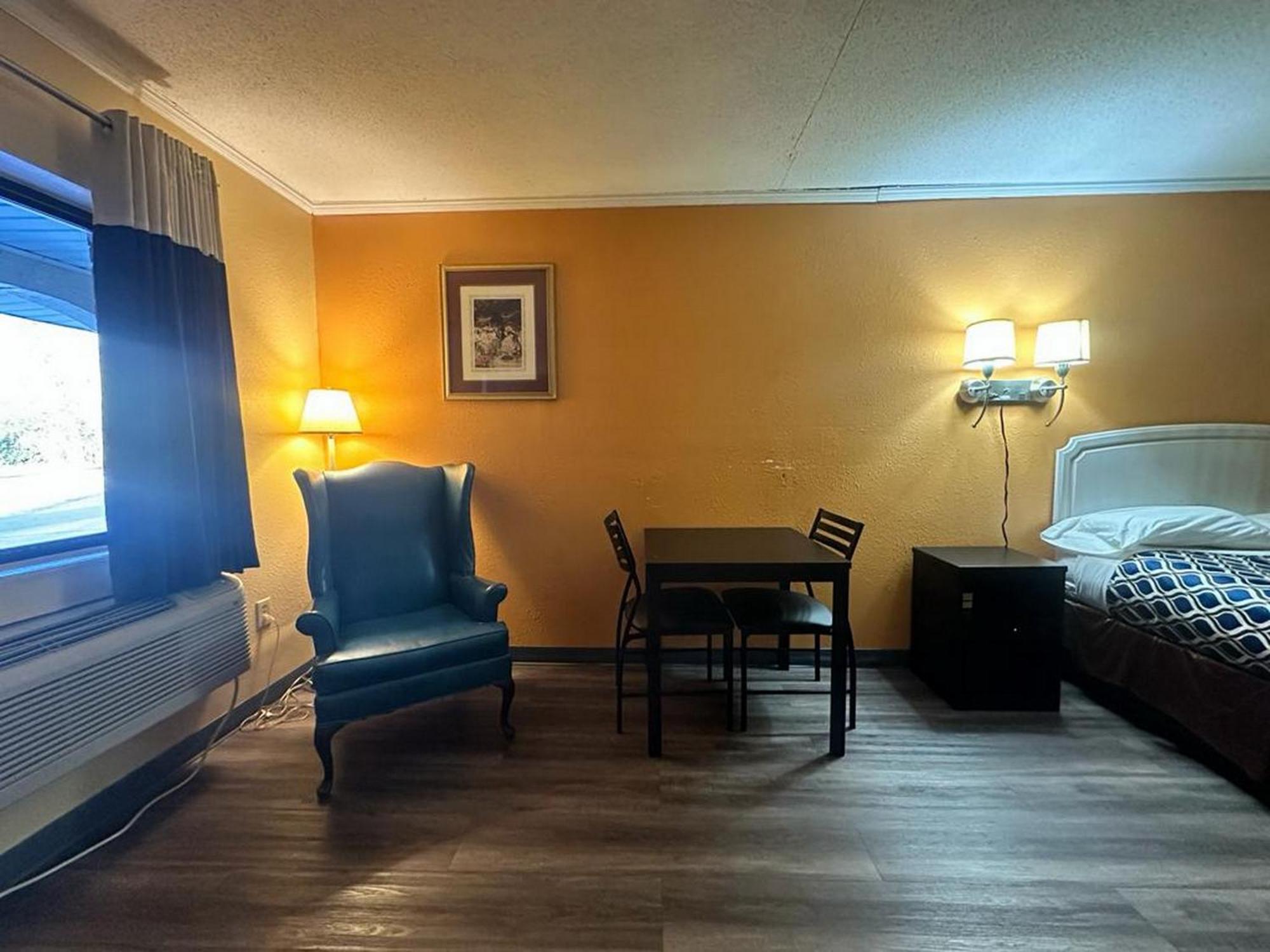 Loyalty Inn Rockingham Exteriör bild